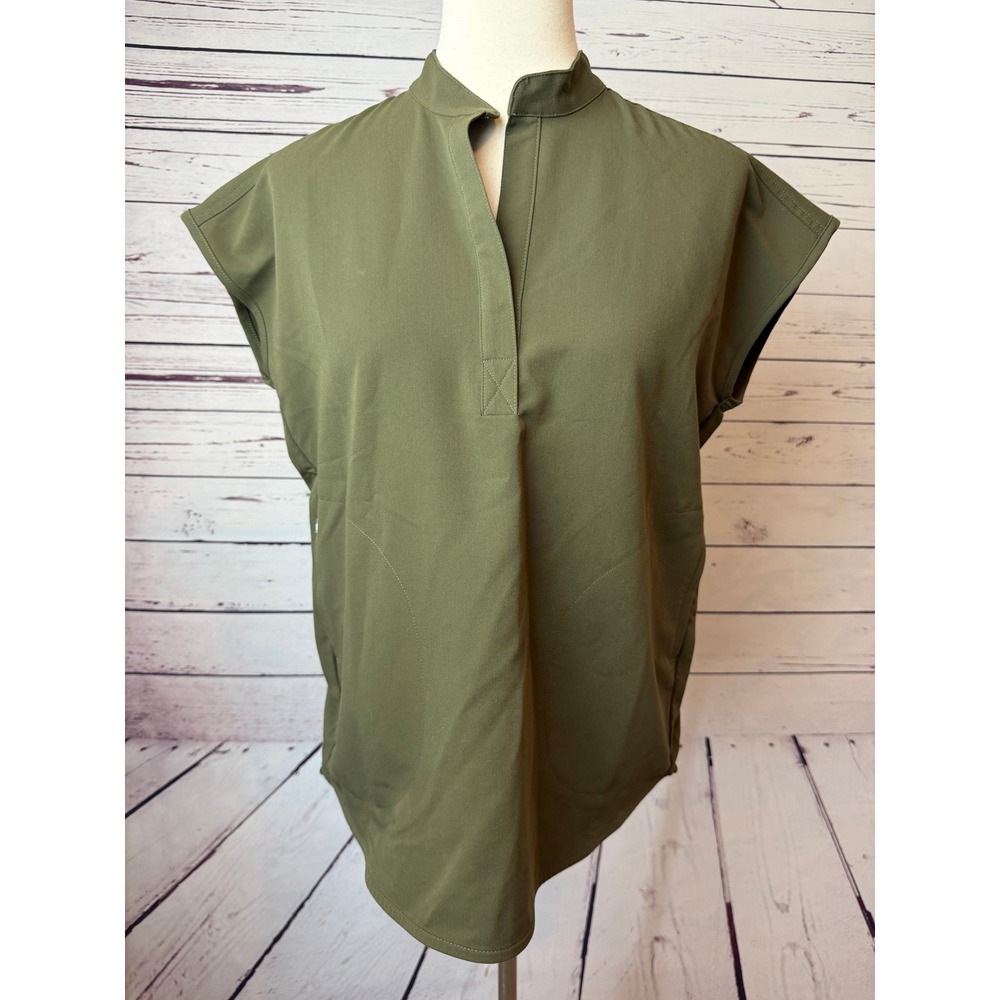 FIGS Rafaela Scrub Top XS Extra Small Womens 1002611 Nursing Shirt Green Pockets
